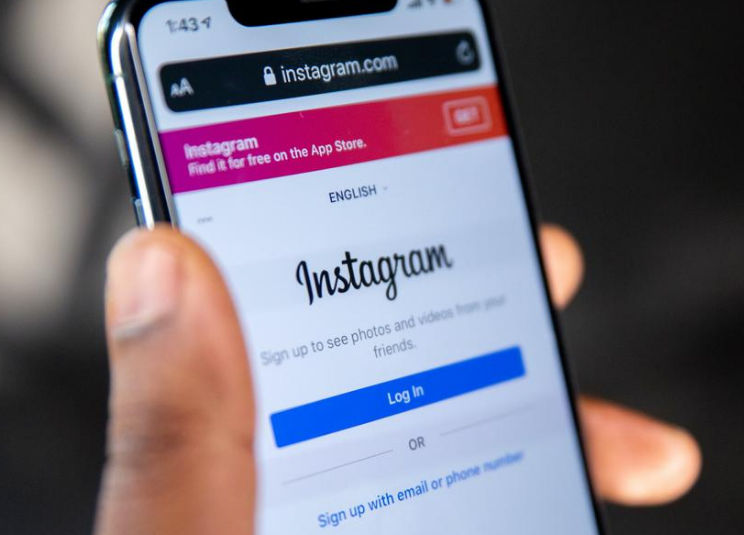 Cara Menghubungkan Dua Akun Instagram 4 Cara Menghubungkan Dua Akun Instragram iPhone