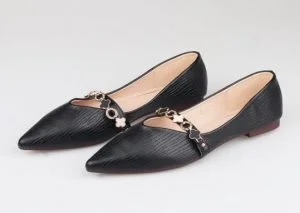 rekomendasi flat shoes