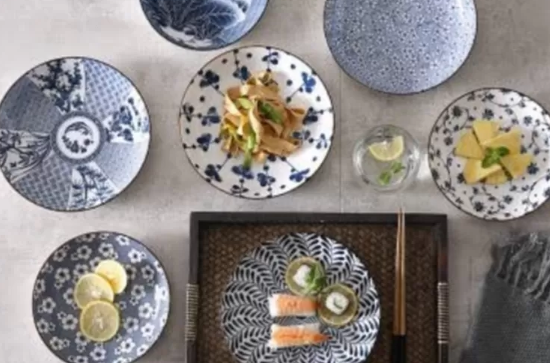 Merk Piring Makan Keramik Elegan