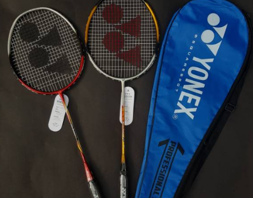 5 Rekomendasi Raket Badminton Yonex Terbaik 1 Raket Badminton Yonex