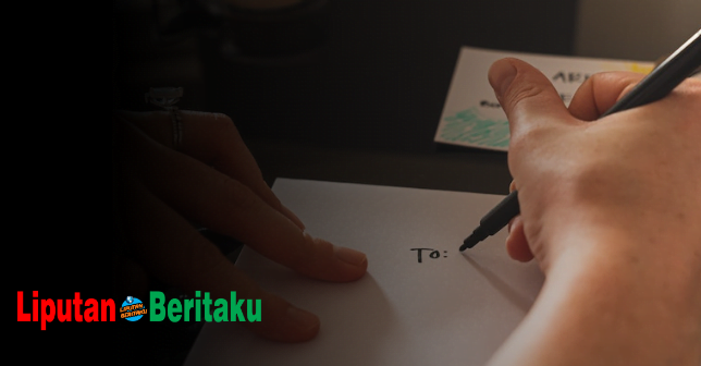 Surat Dinas Selain Surat Pribadi Sebagai Alat Korespondensi