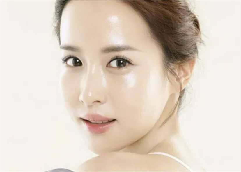 Cara Membuat Wajah Glowing Dengan Vaseline 1 membuat wajah glowing