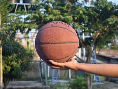 Sebutkan Teknik Dasar Permainan Bola Basket
