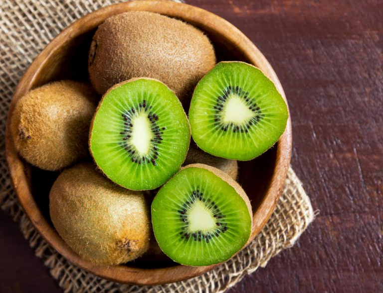 sebutkan 20 buah yg huruf belakangnya k??? 1 kiwi