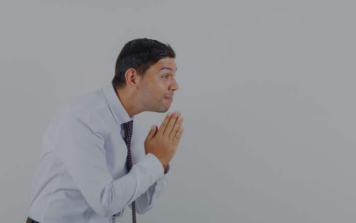 Cara Menghormati Orang yang Lebih Tua dengan Sikap dan Etika yang Tepat