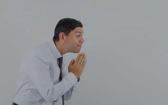 Cara Menghormati Orang yang Lebih Tua dengan Sikap dan Etika yang Tepat